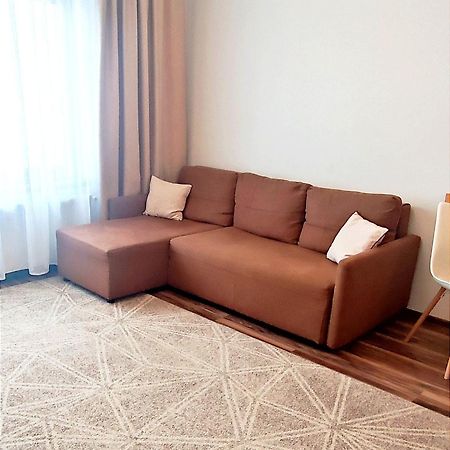 Charming Apartment In Villa Iasi Exterior foto